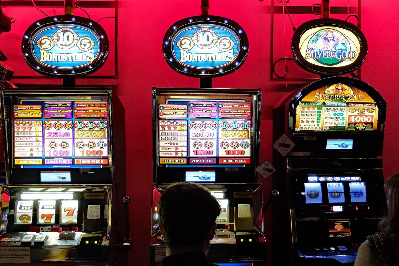 Wild77 deposit integrasi bank dompet digital Indonesia GoPay OVO DANA